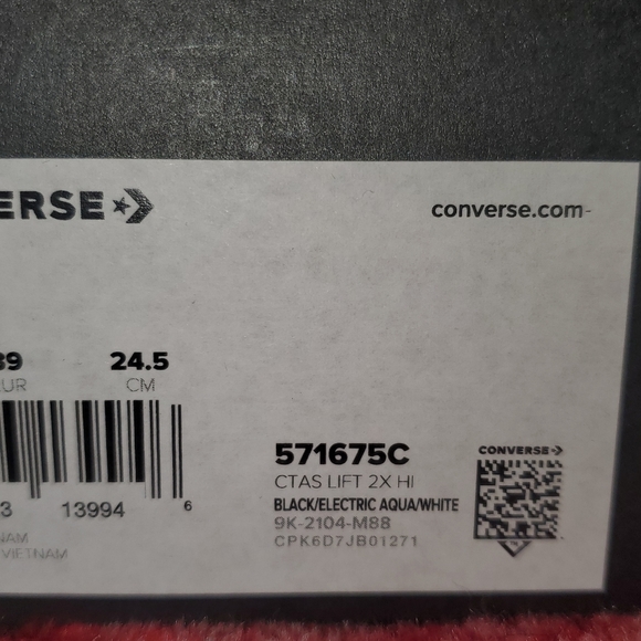 Converse - Picture 5 of 7